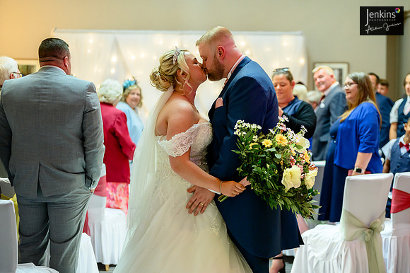 371- Megan & Danny- The-Plough-Hotel_
