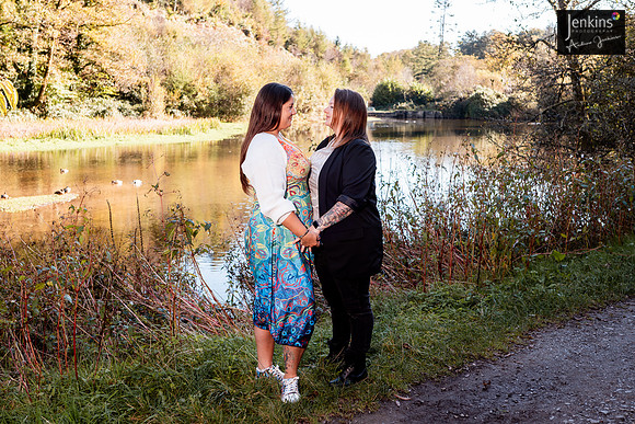 079_Sarah & Sian-z