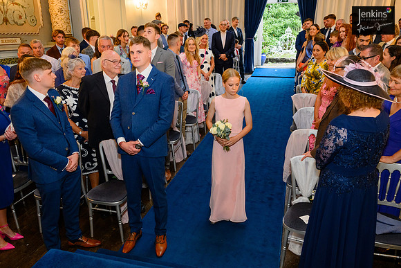 175 Lizzie & Peter_wedding-z