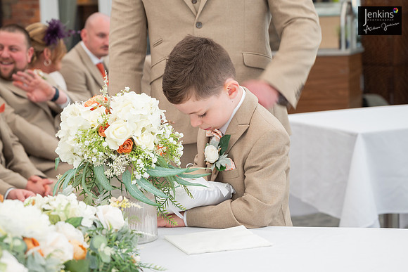 157-Ffion-Mathew-wedding-z