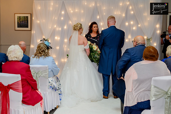 239- Megan & Danny- The-Plough-Hotel_