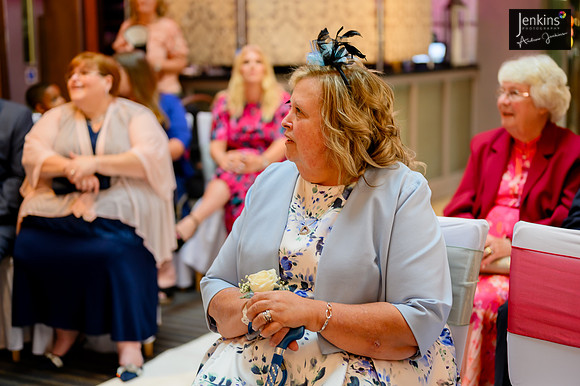 201- Megan & Danny- The-Plough-Hotel_