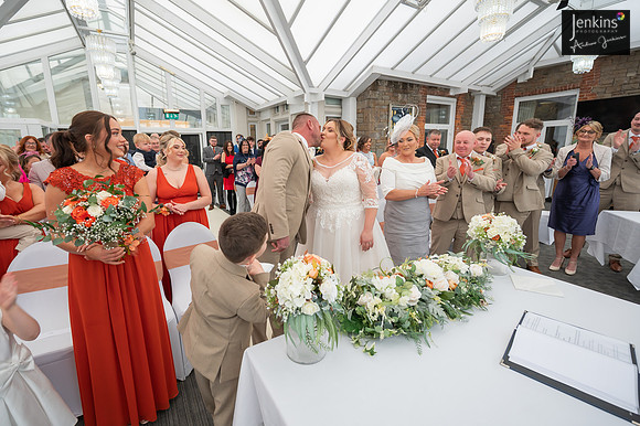 329-Ffion-Mathew-wedding-z