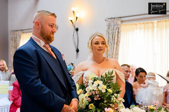 228- Megan & Danny- The-Plough-Hotel_