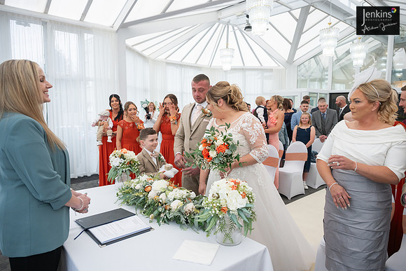 233-Ffion-Mathew-wedding-z