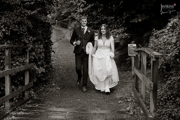 285 Lizzie & Peter_wedding-z