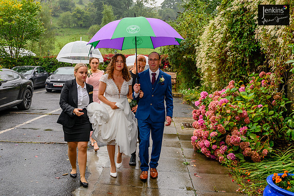 162 Lizzie & Peter_wedding-z