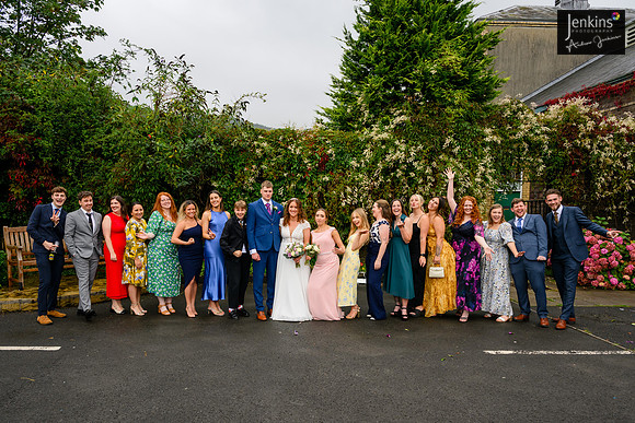 419 Lizzie & Peter_wedding-z