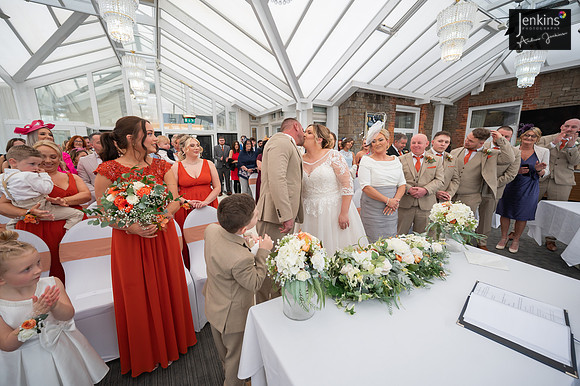 328-Ffion-Mathew-wedding-z