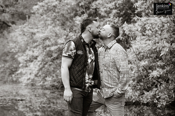 86 Danny & Craig pre-shoot-z
