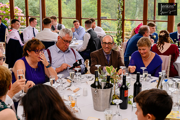 484 Lizzie & Peter_wedding-z