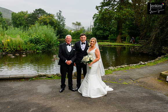 523 Zara & Mathew_wedding-z