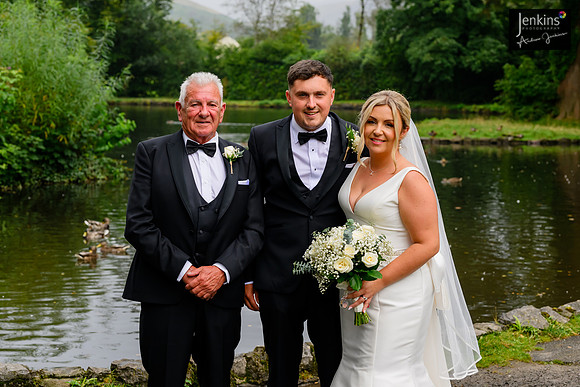 522 Zara & Mathew_wedding-z