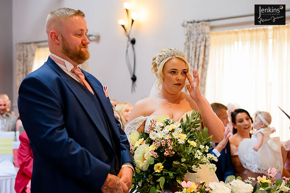 222- Megan & Danny- The-Plough-Hotel_