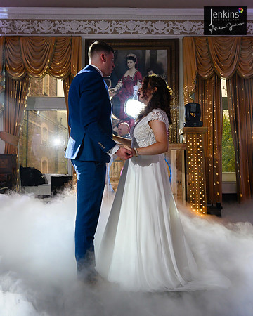519 Lizzie & Peter_wedding-z