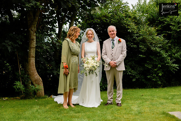 112 Nim & Harry_wedding-2-z