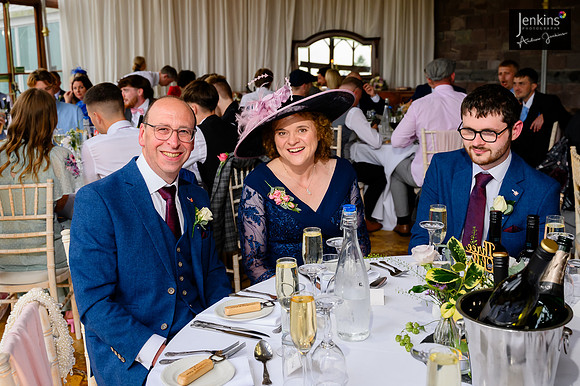 451 Lizzie & Peter_wedding-z
