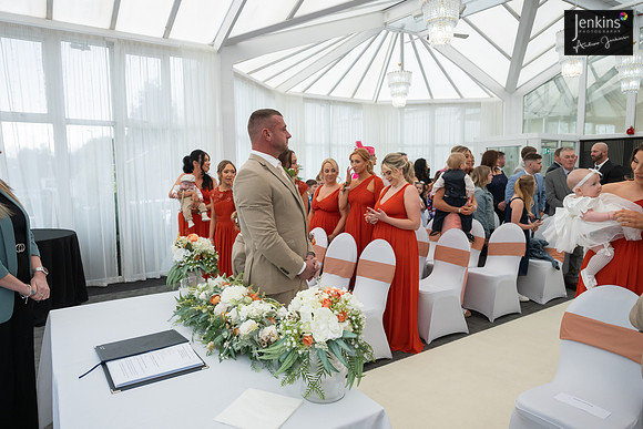 215-Ffion-Mathew-wedding-z