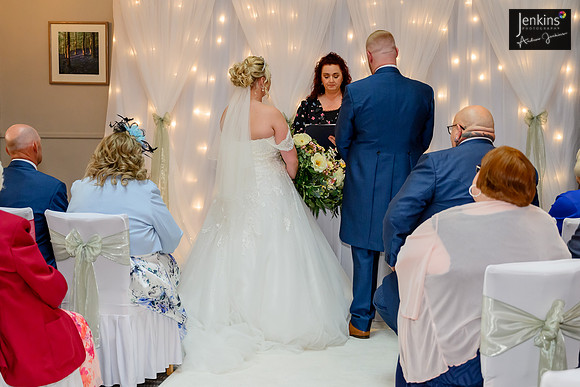 249- Megan & Danny- The-Plough-Hotel_