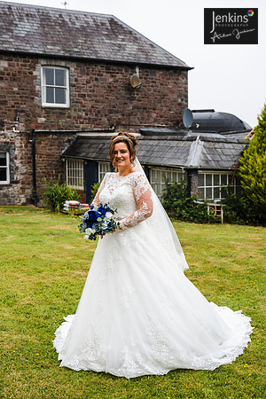 Leanne & Richard 153_-z