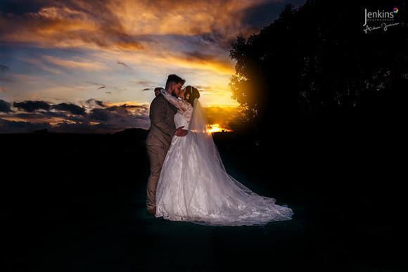 429- Nic & Beth-z