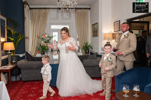 397-Ffion-Mathew-wedding-z