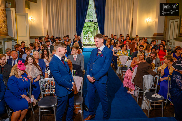 150 Lizzie & Peter_wedding-z