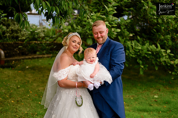 558- Megan & Danny- The-Plough-Hotel_