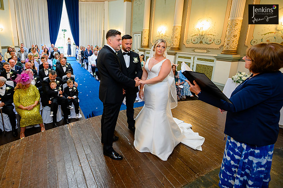 322 Zara & Mathew_wedding-z