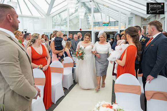 228-Ffion-Mathew-wedding-z