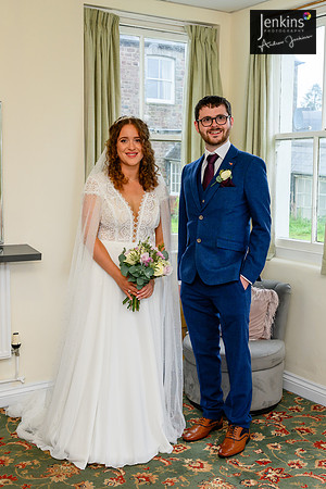 120 Lizzie & Peter_wedding-z