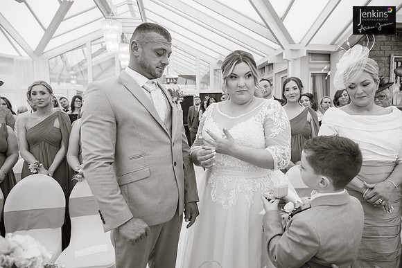 346-Ffion-Mathew-wedding-z