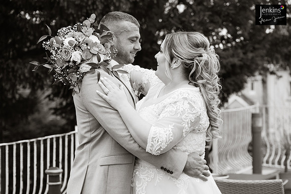 438-Ffion-Mathew-wedding-z-2