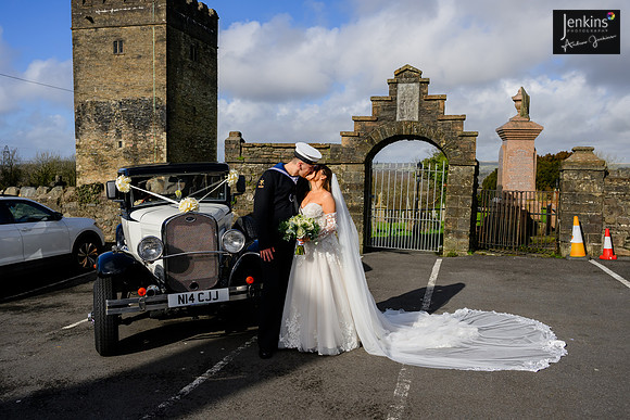 487- Holly & Leon-z