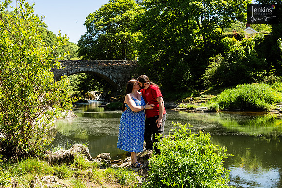 28 Sarah & Owen-z