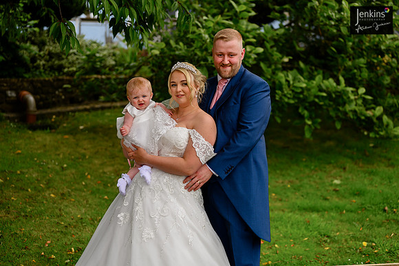 566- Megan & Danny- The-Plough-Hotel_