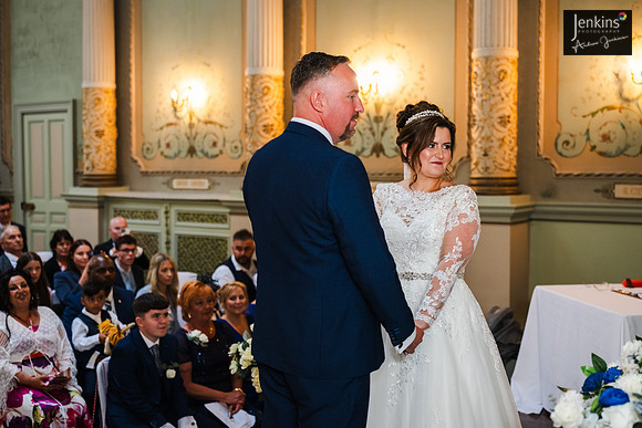 Leanne & Richard 360_-z