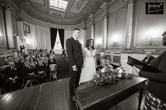 188 Lizzie & Peter_wedding-z