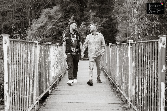 44 Danny & Craig pre-shoot-z