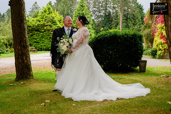 585 Jayne & Anthony-z