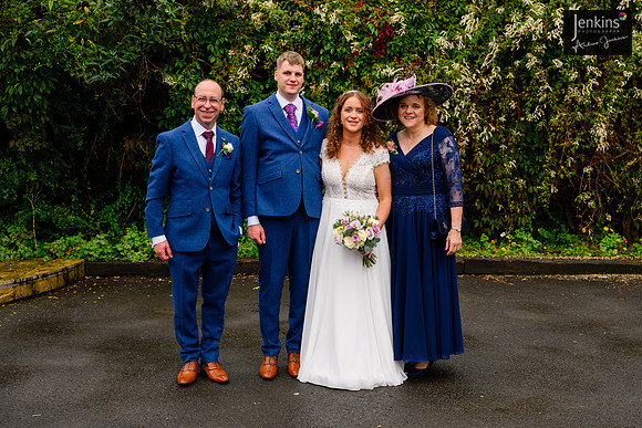 365 Lizzie & Peter_wedding-z