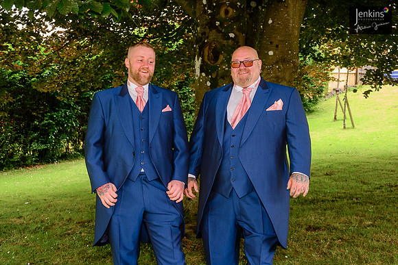 055- Megan & Danny- The-Plough-Hotel_