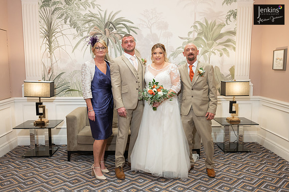 504-Ffion-Mathew-wedding-z