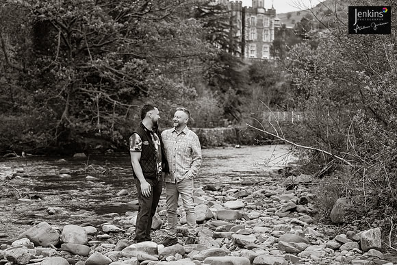 62 Danny & Craig pre-shoot-z