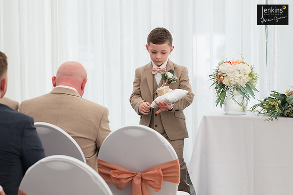 154-Ffion-Mathew-wedding-z