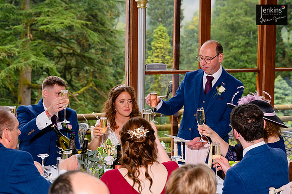 473 Lizzie & Peter_wedding-z