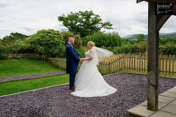 606- Megan & Danny- The-Plough-Hotel_