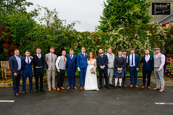 405 Lizzie & Peter_wedding-z