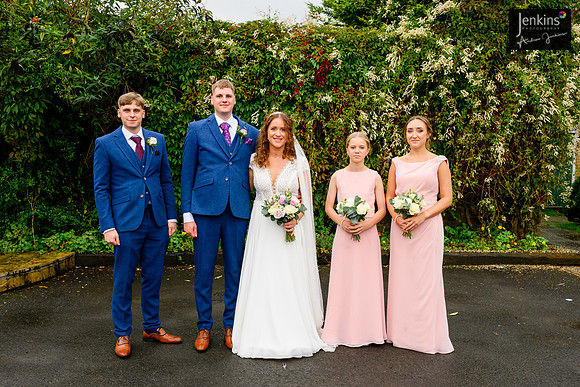 404 Lizzie & Peter_wedding-z