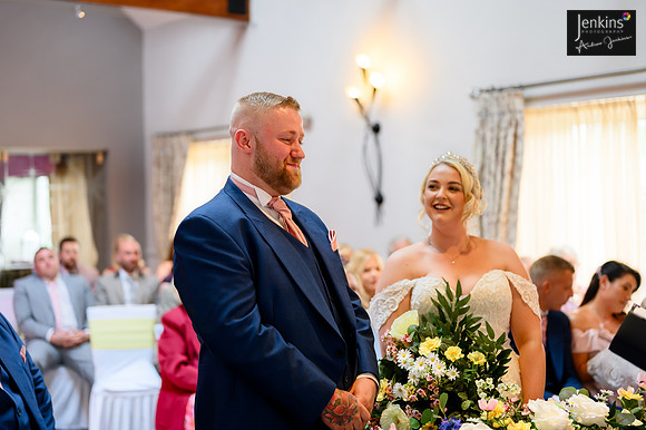 246- Megan & Danny- The-Plough-Hotel_